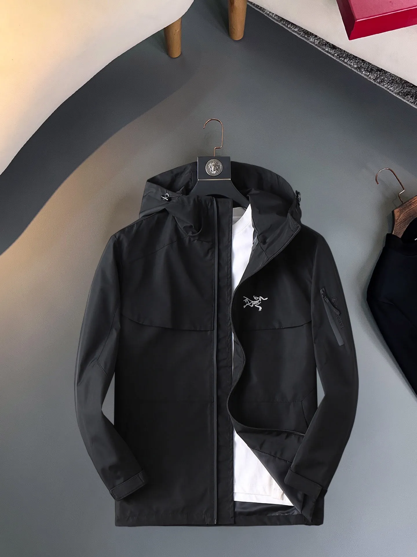 Same Style， ， 2026 New Arrival ， Original Premium Breathable ， ， ， Quality。 ， Sizes：M～3XL，